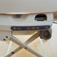電動ハイローチェアの画像