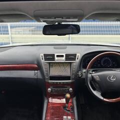 神奈川【自社ローン】保証人無可★全国対応★LS【LS460 バージョンU Iパッケージ】車検2年付/社外21インチAW/フルエアロ/サンルーフ/社外スモークテール/パワーバックドア/走行中TV可/サスコン/スマートキー/バックカメラの画像