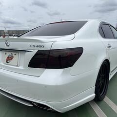 神奈川【自社ローン】保証人無可★全国対応★LS【LS460 バージョンU Iパッケージ】車検2年付/社外21インチAW/フルエアロ/サンルーフ/社外スモークテール/パワーバックドア/走行中TV可/サスコン/スマートキー/バックカメラの画像