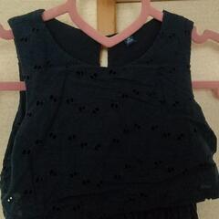 UNIQLO(ユニクロ)キッズ ノースリーブワンピース ネイビー 130cmの画像