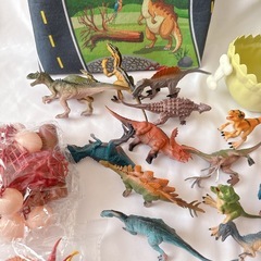 早い者勝ち！恐竜のおもちゃ、46体🦕の画像