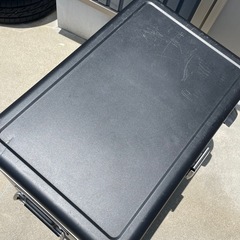 キャプテンスタッグ（CAPTAIN STAG） クーラーボックス スチールフォームクーラー 容量51L 水抜き付き CSブラックラベルの画像