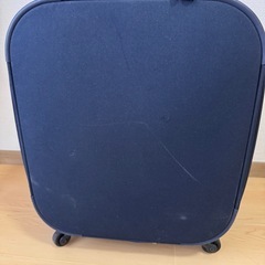 無印良品のキャリーケースの画像