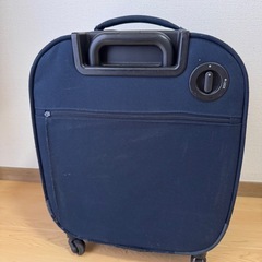 無印良品のキャリーケースの画像