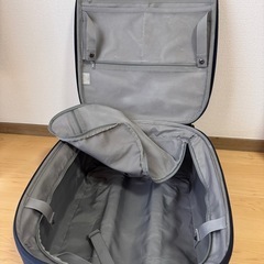 無印良品のキャリーケースの画像