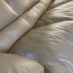 本革　レザー　3人掛ソファ　ベージュの画像