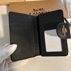 コーチ　アウトレット商品　二つ折り財布　新品の画像