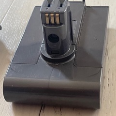 ダイソン純正 DC31 DC34 DC35 DC45用バッテリー & 充電器 の画像