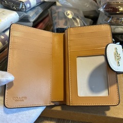 コーチ　アウトレット商品　二つ折り財布の画像