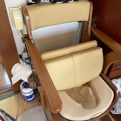 ポータブルトイレ