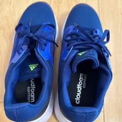 adidasメンズ　　２６㎝の画像