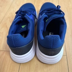 adidasメンズ　　２６㎝の画像