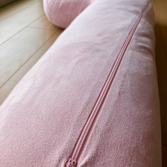 抱き枕の画像