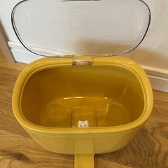 新品スマホスタンド付きボックス🗃️難ありの画像