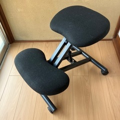 姿勢矯正バランスチェア