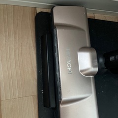 日立　コードレススティッククリーナー（2022年購入）の画像
