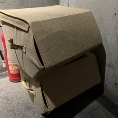 4つあります　収納ケース　無料