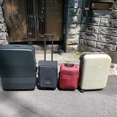 スーツケースの画像