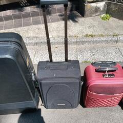 スーツケースの画像