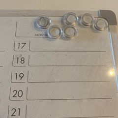 ホワイトボード　日付け入り
の画像