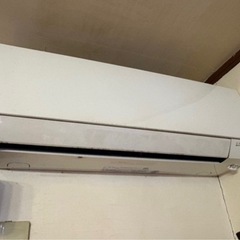 2016年製エアコン×1 /エアコン×1 （合計2台）取外しもできる方お願いします🙇🏻‍♂️の画像