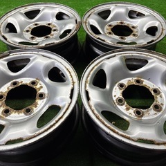 メーカー不明　スチールホイール　15×6J 6H PCD139....