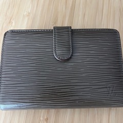ルイヴィトン　財布