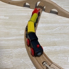 木製レール　電車　　子ども部屋照明の画像