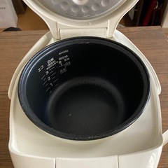 タイガー　マイコン炊飯ジャーの画像