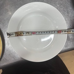 お皿の画像