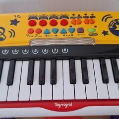 【美品】キーボードの画像