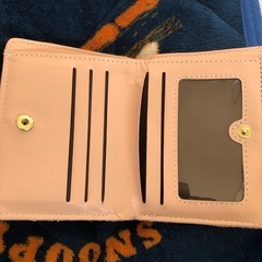 短い財布の画像