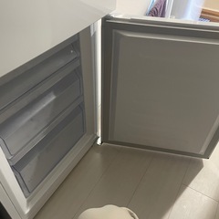 ハイセンス 冷蔵庫 幅49cm 175L ホワイト の画像