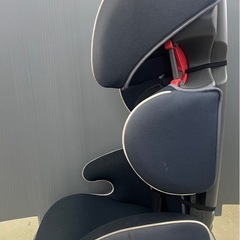 タカタ ジュニアシートTKNJR001 チャイルドシートです。 の画像