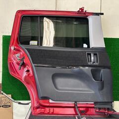 ☆TOYOTA☆トヨタ アイシス リアドア 左の画像