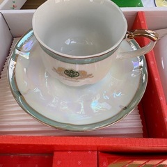 J.P.LUCIENのカップ＆ソーサーセットの画像