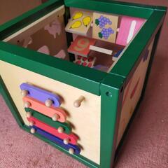 子供 知育おもちゃ(お話中)の画像