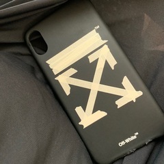 オフホワイト　iPhoneケース