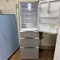 I716 🌈 ジモティー限定価格！ AQUA 冷蔵庫 (415L / 5ドア)  ⭐ 動作確認済 ⭐ クリーニング済の画像