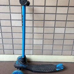 【決まりました】子供用　キックボード　三輪の画像