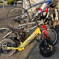 レットラインBmx.ストライダー。の画像
