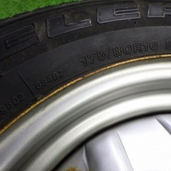 スズキ　純正　ジムニー　スチールホイール　16X5J　5H+22　ハブ108　PCD139.7　スペアタイヤ等　250226014の画像