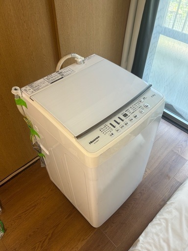 美品　ハイセンス　全自動洗濯機　HW-G55B-W