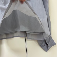 シアーブラウス　グレーの画像
