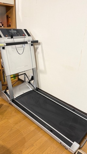 ランニングマシーン Horzon　Evolve