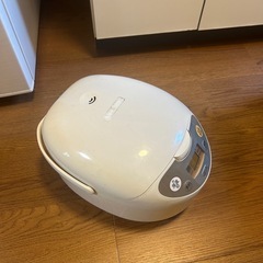 Panasonic 電子ジャー炊飯器の画像