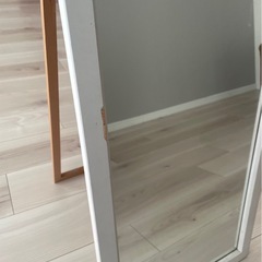 全身鏡の画像
