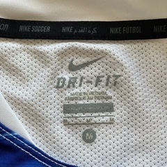 130-140くらいNIKE DRI-FITの画像