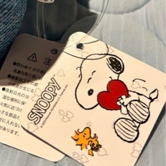新品【タグ付き】可愛いSNOOPYぬいぐるみとキーホルダーの画像