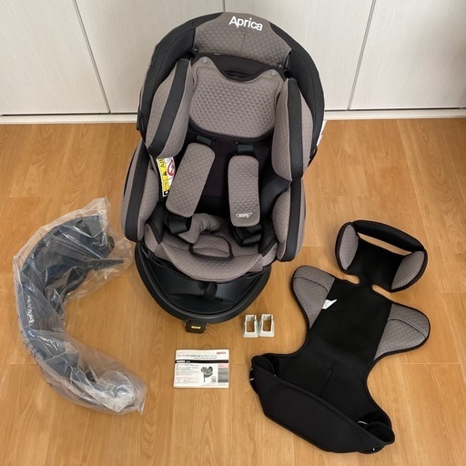 Aprica フラウディアグロウ　ISOFIX360°セーフティシリーズ